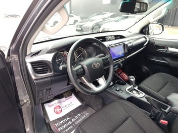 Toyota Hilux VIII Podwójna kabina Facelifting 2.8 D-4D 204KM 2024 Toyota Hilux 2.8 D-4D mHEV Double Cab Executive 4x, zdjęcie 25