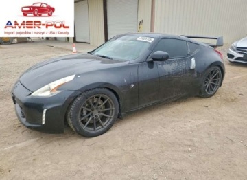 Nissan 370Z 2017 Nissan 370 Z Base 2017 3.7 Benzyna 332KM