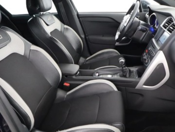 DS 4 I Hatchback Facelifting 2015 (Citroen) 1.2 PureTech 131KM 2015 Citroen DS4 1.2 PureTech, Salon Polska, zdjęcie 8