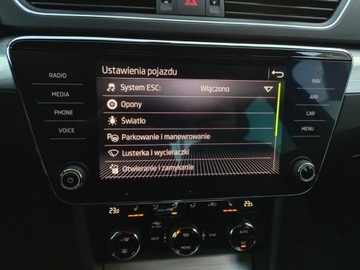 Skoda Superb III Liftback Facelifting 2.0 TDI SCR 150KM 2022 Skoda Superb SalonPL ASO 2.0TDI 150KM pakiety kamera LED Virtual grz.fotel, zdjęcie 31