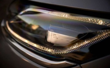 Renault Espace V Van 1.6 Energy TCe 200KM 2016 Renault Espace Renault Espace 1.6 TCE Initiale Paris EDC 7os 1.6 Benzyna, zdjęcie 30