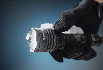 LATARKA SPECJALISTYCZNA TAKTYCZNA VIKING PRO USB WARM AKUMULATOROWA 2050 LM