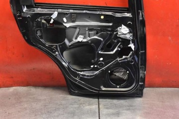 DVEŘE LEVÉ ZADNÍ FIAT SEDICI FACELIFT 13R