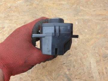 FORD FOCUS MK3 ПАНЕЛЬ КОНДИЦИОНЕРА F1ET-18C612-AE