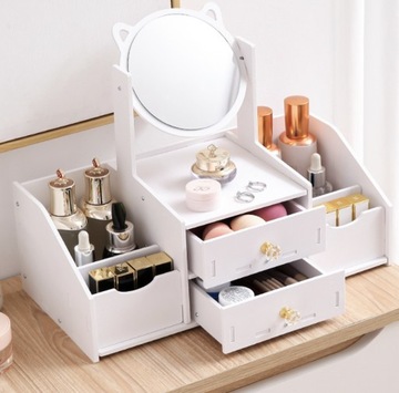 Туалетный столик с зеркалом, органайзер для косметики, украшений, маленькая белая коробочка.