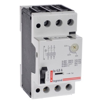 МОТОРНЫЙ ПЕРЕКЛЮЧАТЕЛЬ LEGRAND M250 2,5-4A 606807