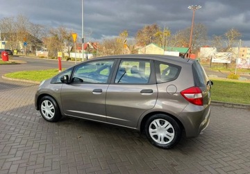 Honda Jazz III 1.2 i-VTEC 90KM 2013 Honda Jazz Sprowadzona Zarejestrowana.klima. 1.2 Benzyna 90KM, zdjęcie 7
