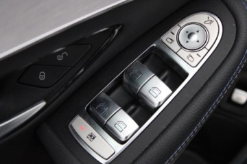 Mercedes Klasa C W205 2020 Mercedes-Benz Klasa C AMG Night Edition || 272km, zdjęcie 9