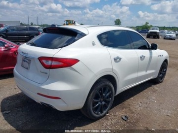 Maserati Levante 2017 Maserati Levante 2017 Maserati Levante 3.0L Benzyna 345KM, zdjęcie 3