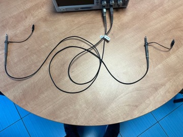 Hantek MSO5202D 2w1 200MHz 2-kanałowy oscyloskop 1GSa/s 16-kanałowy