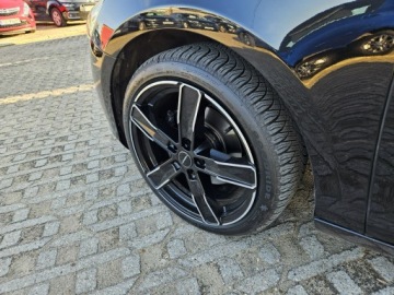 Volvo V40 II Hatchback Facelifting 2.0 D3 150KM 2019 Volvo V40 2.0 Diesel 150KM, zdjęcie 13