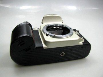 APARAT NIKON F60 - BODY
