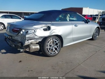 Mercedes Klasa E W214 2023 Mercedes-Benz Klasa E 450, 2023r., 4x4, 3.0L 3.0 Benzyna 362KM, zdjęcie 2