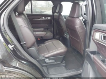 Ford Explorer VI 2025 Ford Explorer 2025r., 4x4, 2.3L 2.3 Benzyna 300KM, zdjęcie 9