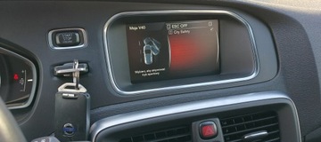 Volvo V40 II Hatchback 1.6 D2 115KM 2014 Volvo V40 1,6Hdi 115 KM Ocean Race Panorama, zdjęcie 19