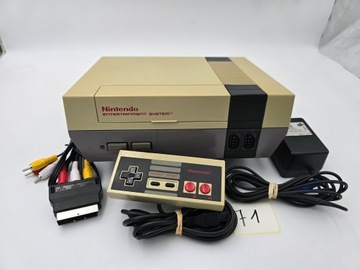 КОНСОЛЬ NINTENDO NES + 1 ПАНЕЛЬ