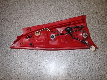 MAZDA PREMACY 03-05 SVĚTLO ZADNÍ PRAVÁ