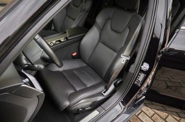 Volvo V60 II  Kombi 2.0 D3 150KM 2020 PIĘKNE V60 MOMENTUM PRO __ KUBEŁKOWE FOTELE, zdjęcie 24