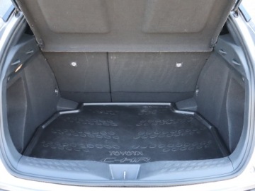 Toyota C-HR I Crossover 1.8 Hybrid 122KM 2019 Toyota C-HR 1.8 Hybrid, Salon Polska, zdjęcie 13