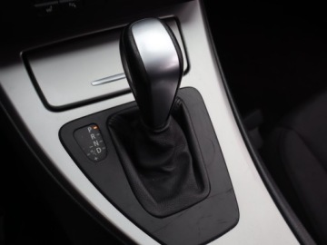 BMW Seria 3 E90-91-92-93 2007 BMW 3 320 d, Automat, Navi, Klima, Klimatronic, zdjęcie 15