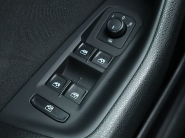 Volkswagen Passat B8 Variant 2.0 TDI BlueMotion SCR 150KM 2019 VW Passat 2.0 TDI, Salon Polska, Navi, Klima, zdjęcie 18