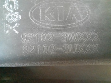 KIA SPORTAGE 3 III 10-15 SVĚTLOMET PRAVÝ SVĚTLO PRAVÁ PŘEDNÍ 921023W