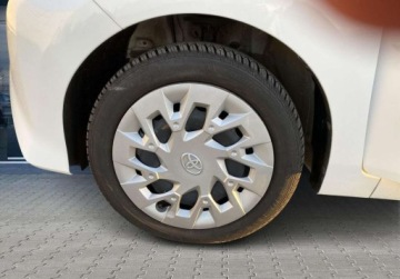 Toyota Aygo II Hatchback 3d Facelifting 1.0 VVT-i 72KM 2021 Toyota Aygo 1.0 VVT-i X-play Tech VAT 23 Toyota Mikolajczak Leszno, zdjęcie 18