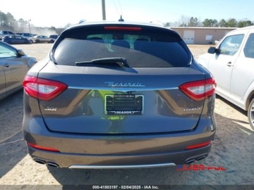 Maserati Levante 2018 Maserati Levante 2018 r., 3,0L S GRANLUSSO 3.0 Benzyna 424KM, zdjęcie 4