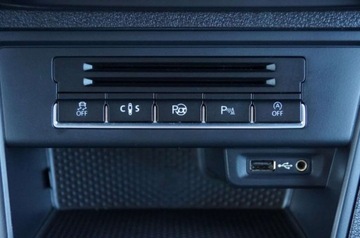 Volkswagen Tiguan I SUV Facelifting 2.0 TDI BlueMotion Technology 184KM 2015 Volkswagen Tiguan 2.0 TDI CR 184 KM, Lift, 4x4, R-Line, Navi, Kamera, Weba, zdjęcie 17