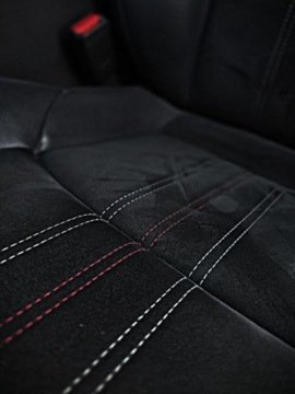 Toyota C-HR I Crossover Facelifting 1.8 Hybrid 122KM 2021 Toyota C-HR Toyota C-HR 1.8 Hybrid GR Sport VAT Marza Gwarancja Salon P, zdjęcie 25