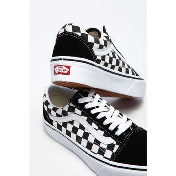 TRAMPKI NA PLATFORMIE VANS OLD SKOOL 40,5