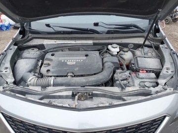 Cadillac 2023 Cadillac XT4 2023 CADILLAC XT4 FWD LUXURY 2.0 Benzyna 235KM, zdjęcie 9