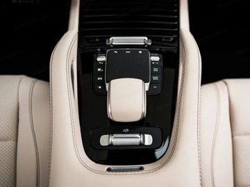 Mercedes GLE V167 SUV Facelifting 3.0 450d 367KM 2025 MERCEDES-BENZ GLE 450 d 4-Matic AMG Line 3.0 (367KM) 2025, zdjęcie 10