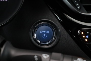 Toyota C-HR I Crossover Facelifting 1.8 Hybrid 122KM 2020 Toyota C-HR 1.8 Hybrid, Salon Polska, zdjęcie 22