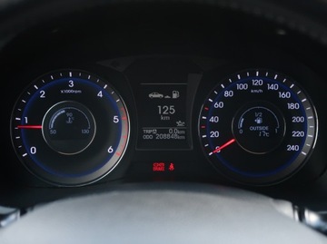 Hyundai i40 Kombi 1.7 CRDi HIGH 136KM 2013 Hyundai i40 1.7 CRDi, Klima, Tempomat, zdjęcie 10