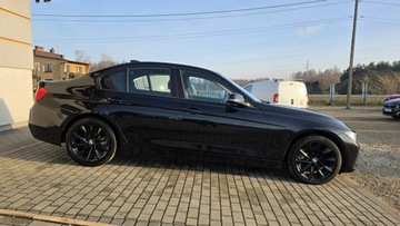 BMW Seria 3 F30-F31-F34 Limuzyna 3.0 330d 258KM 2014 BMW 330 xDrive ładny stan 4x4 sedan, zdjęcie 3
