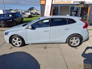 Volvo V40 II 2018 Volvo V40 2,0 benz 122KM klima elektryka grz.fot alu oplacony 2.0 Benzyna, zdjęcie 8