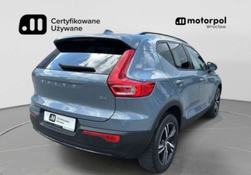 Volvo XC40 Crossover Facelifting 2.0 B4 197KM 2022 Volvo XC 40 B4 Core R-Design Pack, Tempomat, Kamera, HK, Podgrzewane fotel, zdjęcie 13