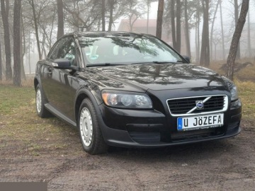 Volvo C30 Hatchback 3d 1.6 100KM 2009 Volvo C30 1.6 Momentum 100KM 2009r, zdjęcie 6