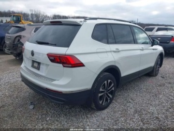 Volkswagen Tiguan II 2023 Volkswagen Tiguan 2.0T S 2023 2.0 Benzyna 184KM, zdjęcie 5