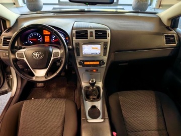 Toyota Avensis III Sedan Facelifting 1.8 Valvematic 147KM 2013 Toyota Avensis, 1.8 benzyna, 128 tyś km, Nawi, Kamera, zdjęcie 8
