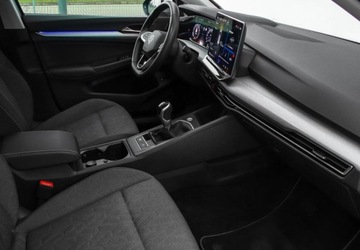 Volkswagen Golf VIII Hatchback Facelifting 1.5 TSI 116KM 2024 Volkswagen Golf Variant 1.5TSI 116KM, Life, Easy Open, Pakiet Light Visio, zdjęcie 11