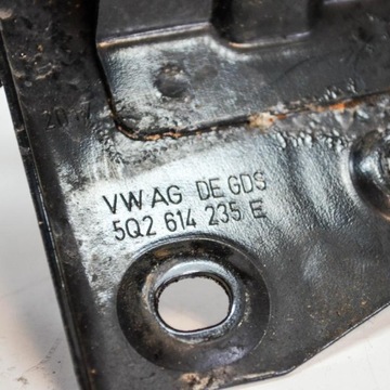 JINÉ DÍLY KOMORA MOTORU VW PASSAT B8 (3G2) 5Q2614235E 1.4L GASOLINE