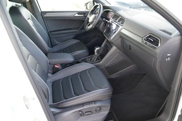 Volkswagen Tiguan II 2022 Volkswagen Tiguan R-LINE SKÓRA panorama ACC bl, zdjęcie 24