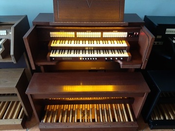 ЦИФРОВОЙ ЦЕРКОВНЫЙ ОРГАН VISCOUNT-DOMUS PRESTIGE 20 DELUXE