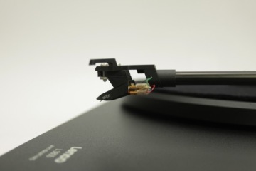 Проигрыватель проигрывателя LENCO L3805