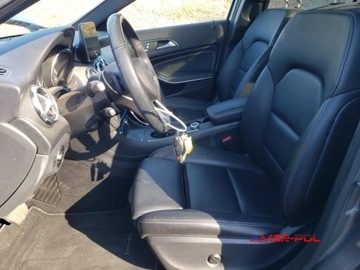 Mercedes GLA I 2019 Mercedes-Benz GLA 2019 r. 2,0L 250 FWD 2.0 Benzyna 208KM, zdjęcie 7