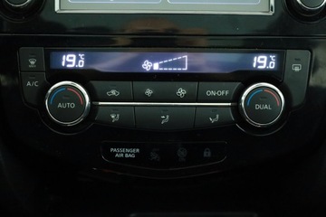 Nissan Qashqai II 2014 Nissan Qashqai 1.6, Salon Polska, Serwis ASO, zdjęcie 9