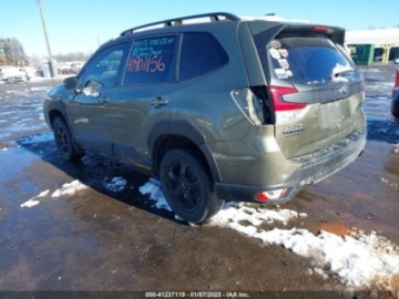 Subaru 2022 Subaru Forester Wilderness, 2022r., 4x4, 2.5L 2.5 Benzyna 182KM, zdjęcie 3