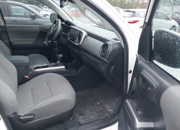 Toyota Tacoma II 2023 Toyota Tacoma 2023, 3.5L, 4x4, SR5 V6, od ubezpieczalni, zdjęcie 9